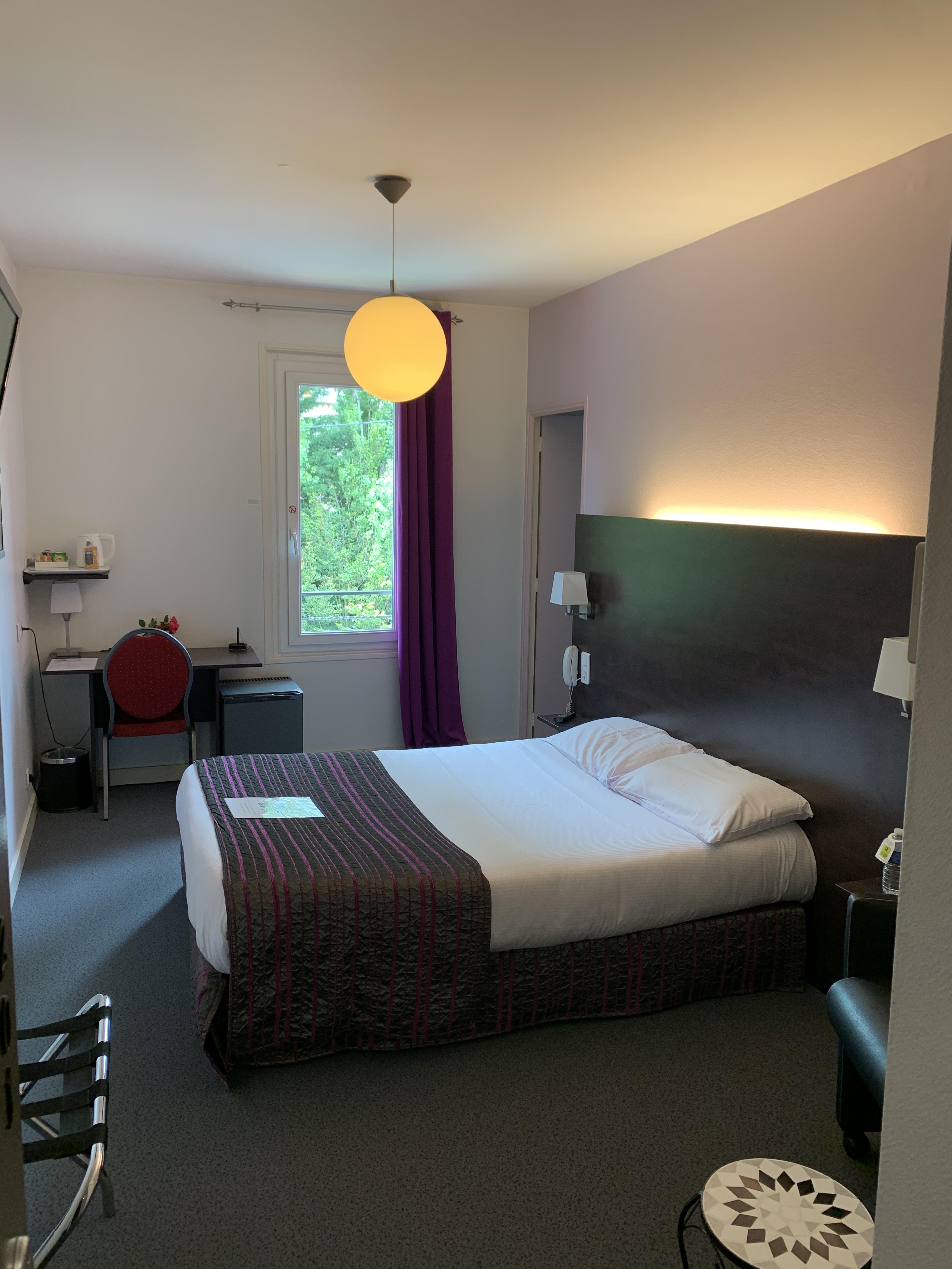 Logis Hotel Aux Berges De L'Aveyron Onet-le-Chateau 외부 사진
