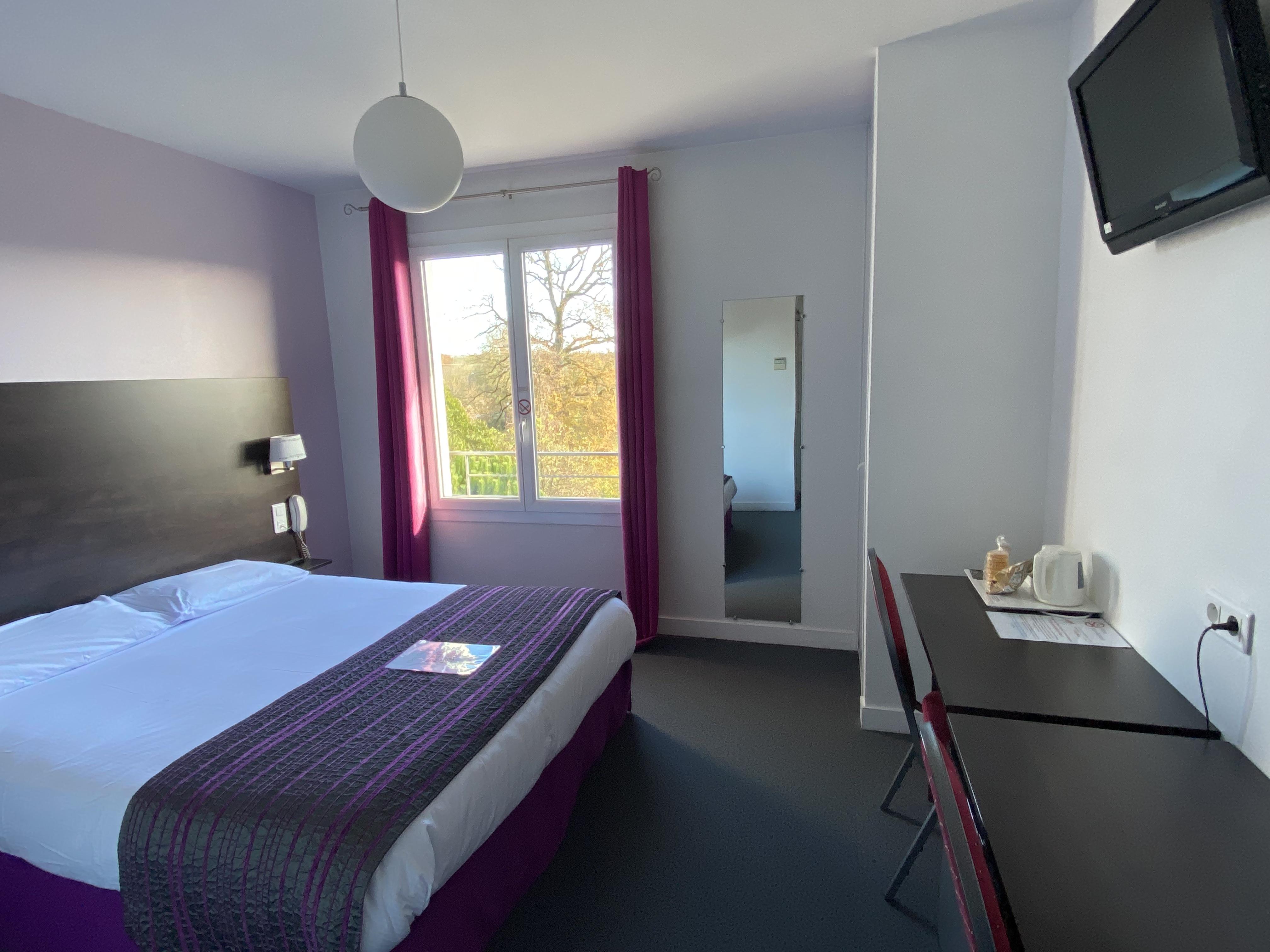 Logis Hotel Aux Berges De L'Aveyron Onet-le-Chateau 외부 사진